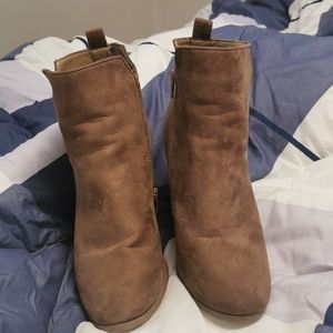Ardene ankle booties